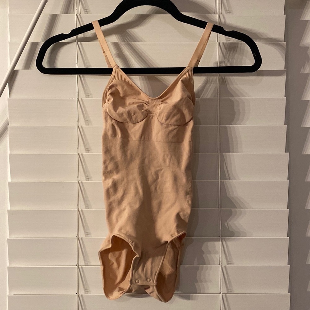 Skims Sculpting Snaps Bodysuit